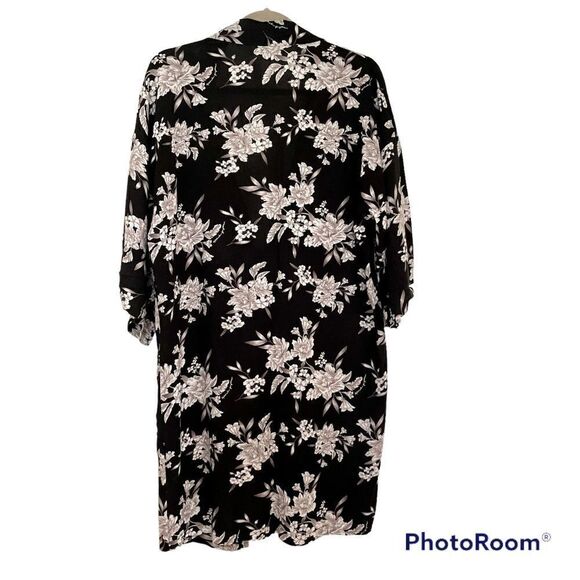 Spiritual Gangster Amanda 3/4 Sleeve Lightweight Kimono - Picture 8 of 9